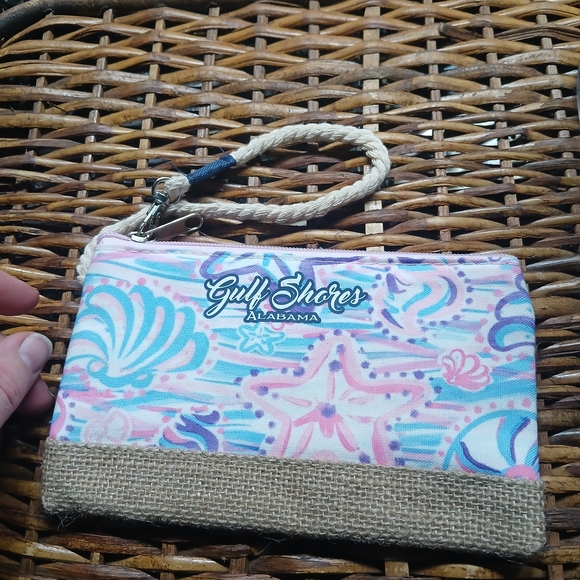Shoreline Handbags - Pastel Seashell Wristlet